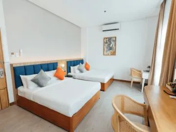 Coast Wise Hotel 4