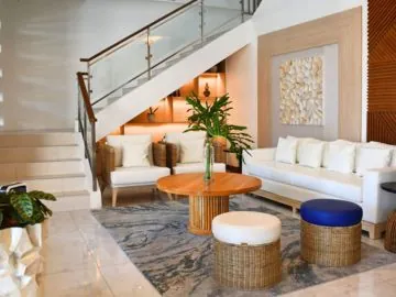 Coast Wise Hotel 8