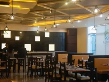 Iloilo Gateway Hotel & Suites Bridges Bistro