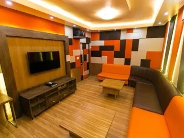 Iloilo Gateway Hotel & Suites KTVルーム