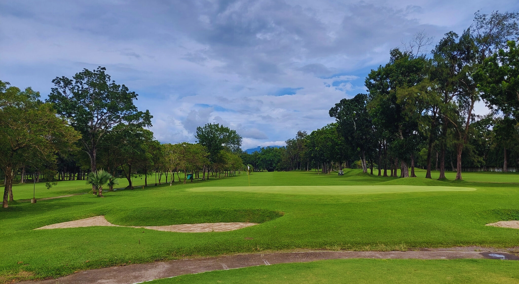 Negros Occidental Golf & Country Club 3